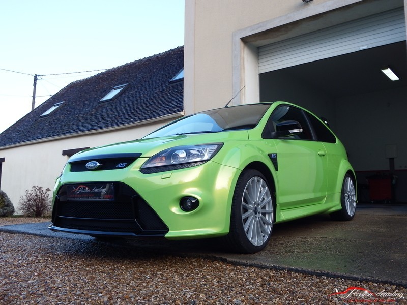 rénovation carrosserie et cuir ford focus rs U0ieTY