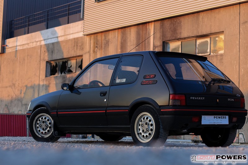 [Toby] 205 GTI 1.6L 115cv Gris Graphite 1991 - Page 35 UhqfK8