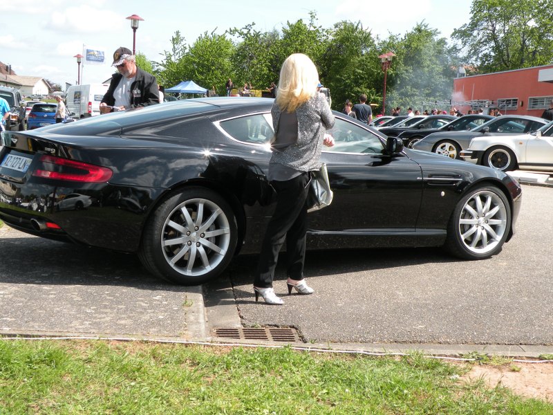 Ici les photos du 6ème Salon Autos à Lemberg du 10.05.2015 ( 2e série de tofs ) Qgu777