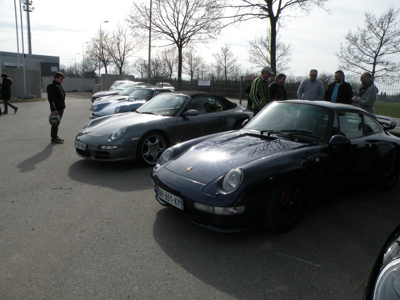 Ici les photos du 8eme Rassemblement d'Autos Anciennes et sportives à Séléstat Csr9q2