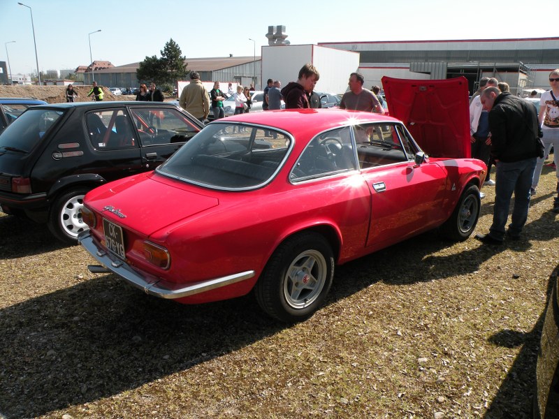 Ici les photos du Rasso d'Autos Anciennes et sportives  du 12.04.2015 à Séléstat 06cqgg