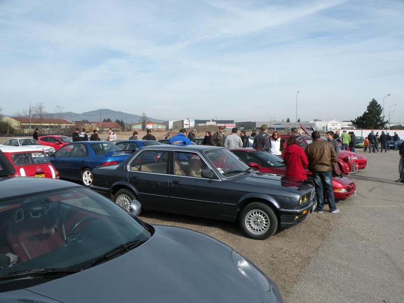 Ici les photos du 8eme Rassemblement d'Autos Anciennes et sportives à Séléstat TXyGO1