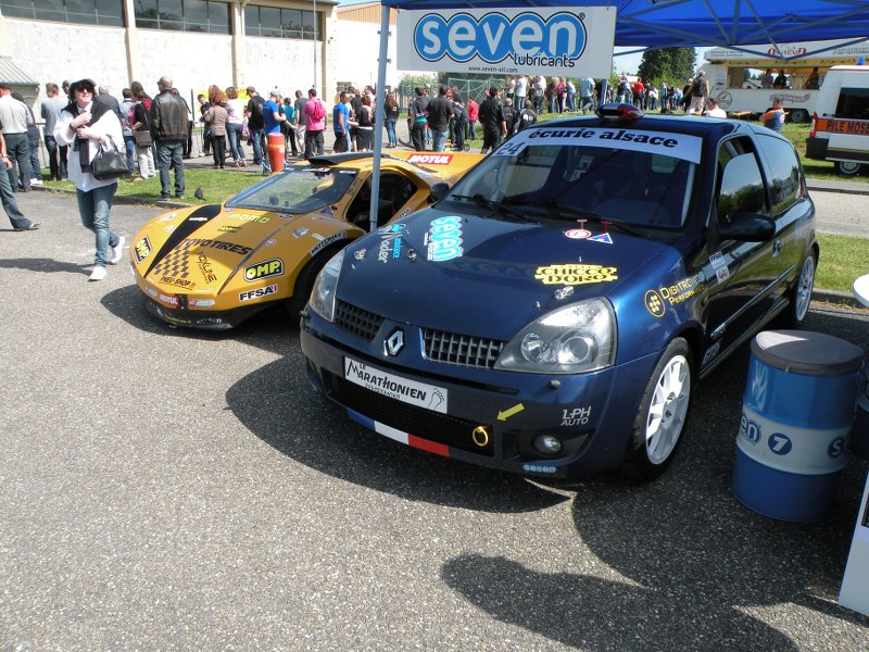 Ici les photos du 6ème Salon Autos à Lemberg du 10.05.2015 ( 2e série de tofs ) ZcCqJ4