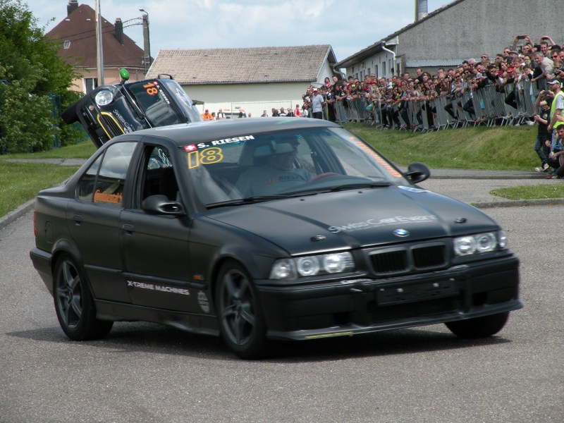 Ici les photos du 6ème Salon Autos à Lemberg du 10.05.2015 ( 2e série de tofs ) KCbzWQ