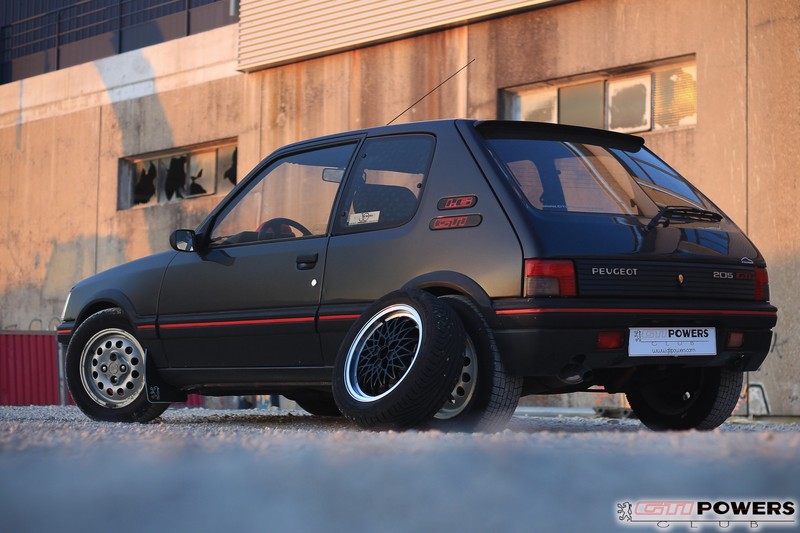 [Toby] 205 GTI 1.6L 115cv Gris Graphite 1991 - Page 35 Rjjst0