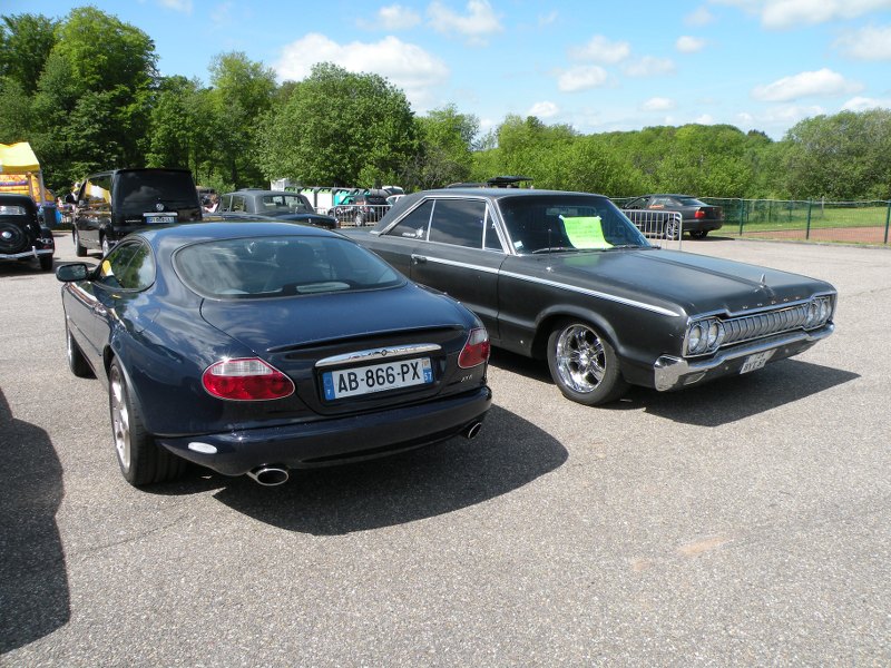 Ici les photos du 6ème Salon Autos à Lemberg du 10.05.2015 ( 2e série de tofs ) OfyNie