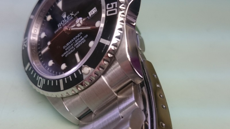 rolex - Atelier polissage, vos montres avant/après - Page 11 UKqSwY