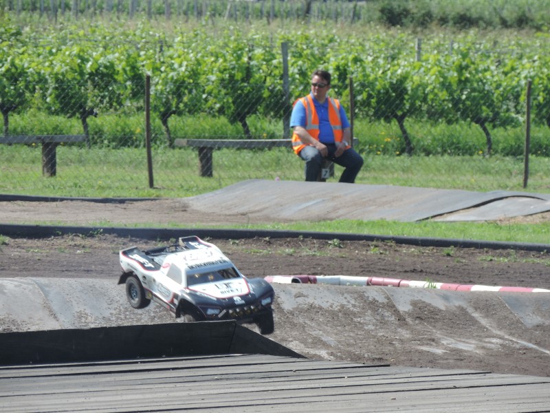 [Reportage course] GP - AMR33 du 7/8 Juin 2014 - Page 2 Qgbg