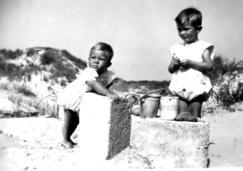 JYM ou J Y M modèles en caoutchouc Egyy