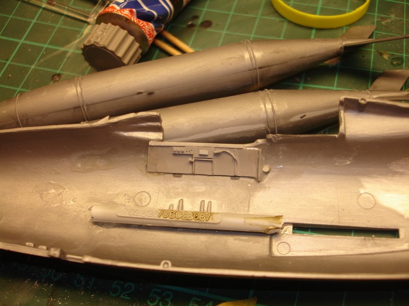 Républic RF-84-FThunderflash Heller 1/48e Xj9s