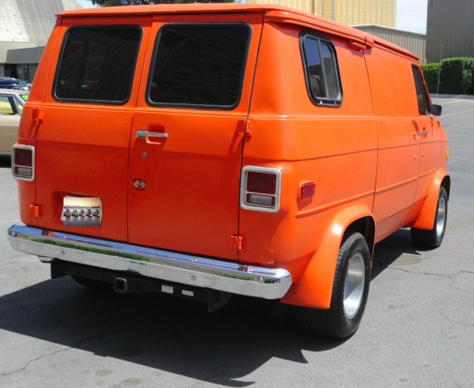 ... (US) 1977 Chevy G20 Van ... P0o9