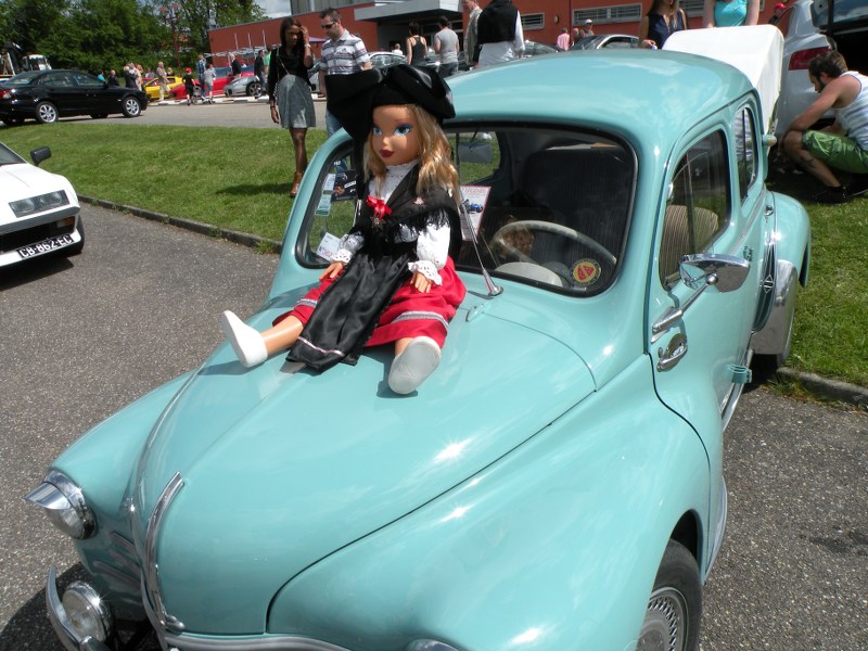 Ici les photos du 6ème Salon Autos à Lemberg du 10.05.2015 ( 2e série de tofs ) ZeR7d3