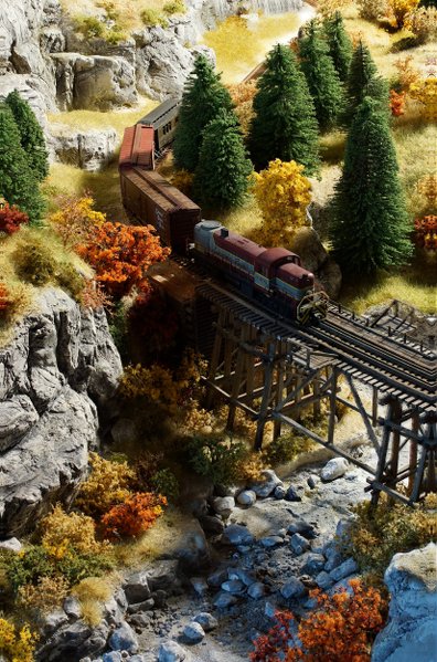 Canyon Railway, der Neubeginn X85Ncg