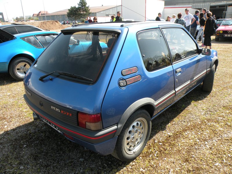 Ici les photos du Rasso d'Autos Anciennes et sportives  du 12.04.2015 à Séléstat HetXnu