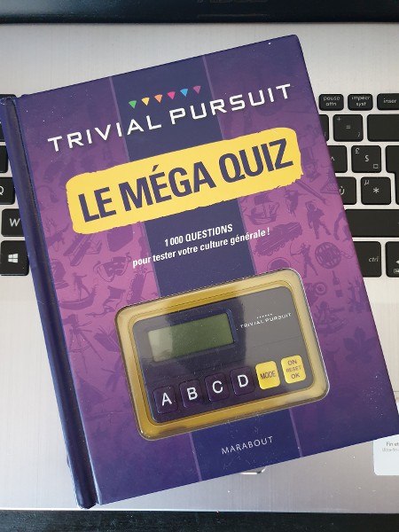 [VDS] Trivial Pursuit électronique Le Méga Quiz UJgWGG