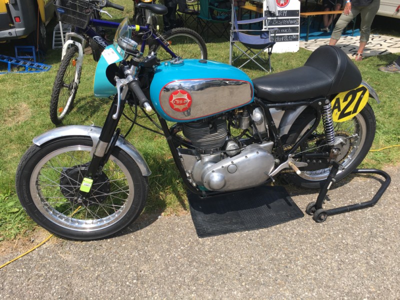 Ici le CR et les Photos de la 28eme Course de Cote de Motos Anciennes du Gaschey du 14.07.2018 BCJbvV