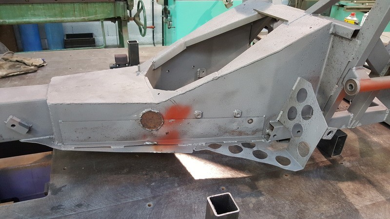 Restauration d'un châssis d'Alpine A310 v6 phase2 + adaptation pour arceau. KEK4g7