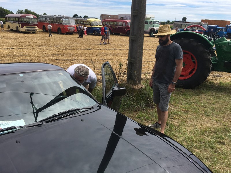 Ici le CR et les Photos du 8ème Auto-Rétro à Ohnenheim du 16.07.2017 ZMgSVM