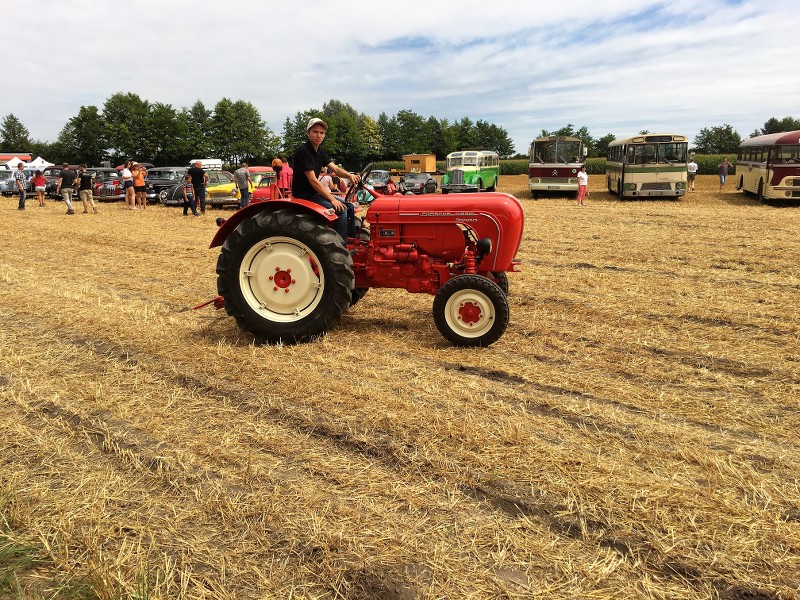 Ici le CR et les Photos du 8ème Auto-Rétro à Ohnenheim du 16.07.2017 InlRP7