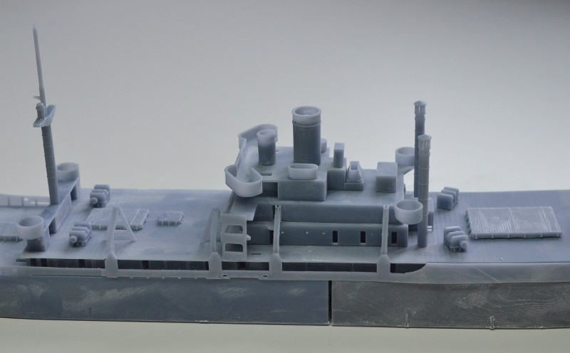 USS CAGE APA-168 au 1/350 - Page 2 JF42ol