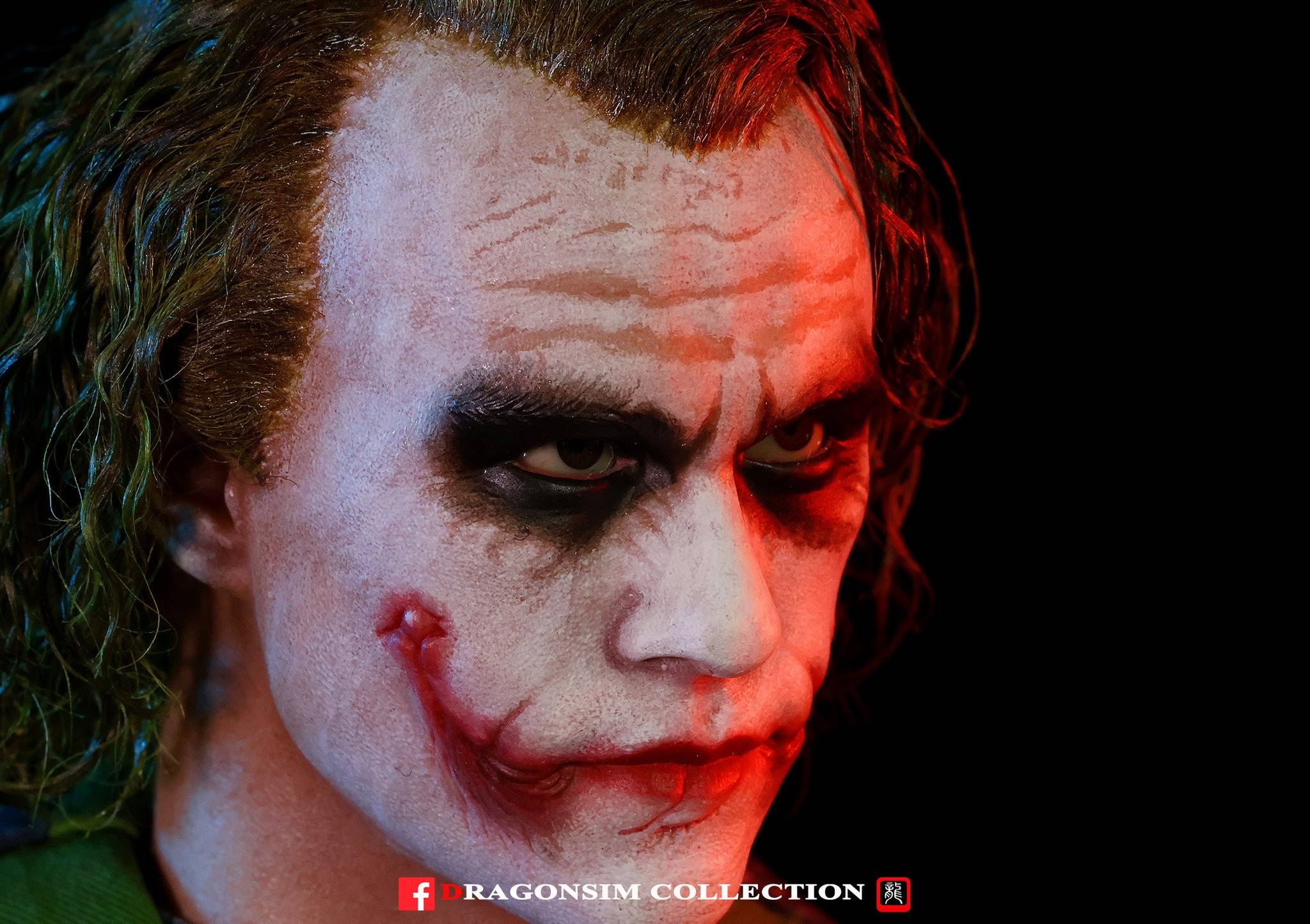 The Dark Knight : Joker (Heath Ledger)  - Page 4 21y5pS