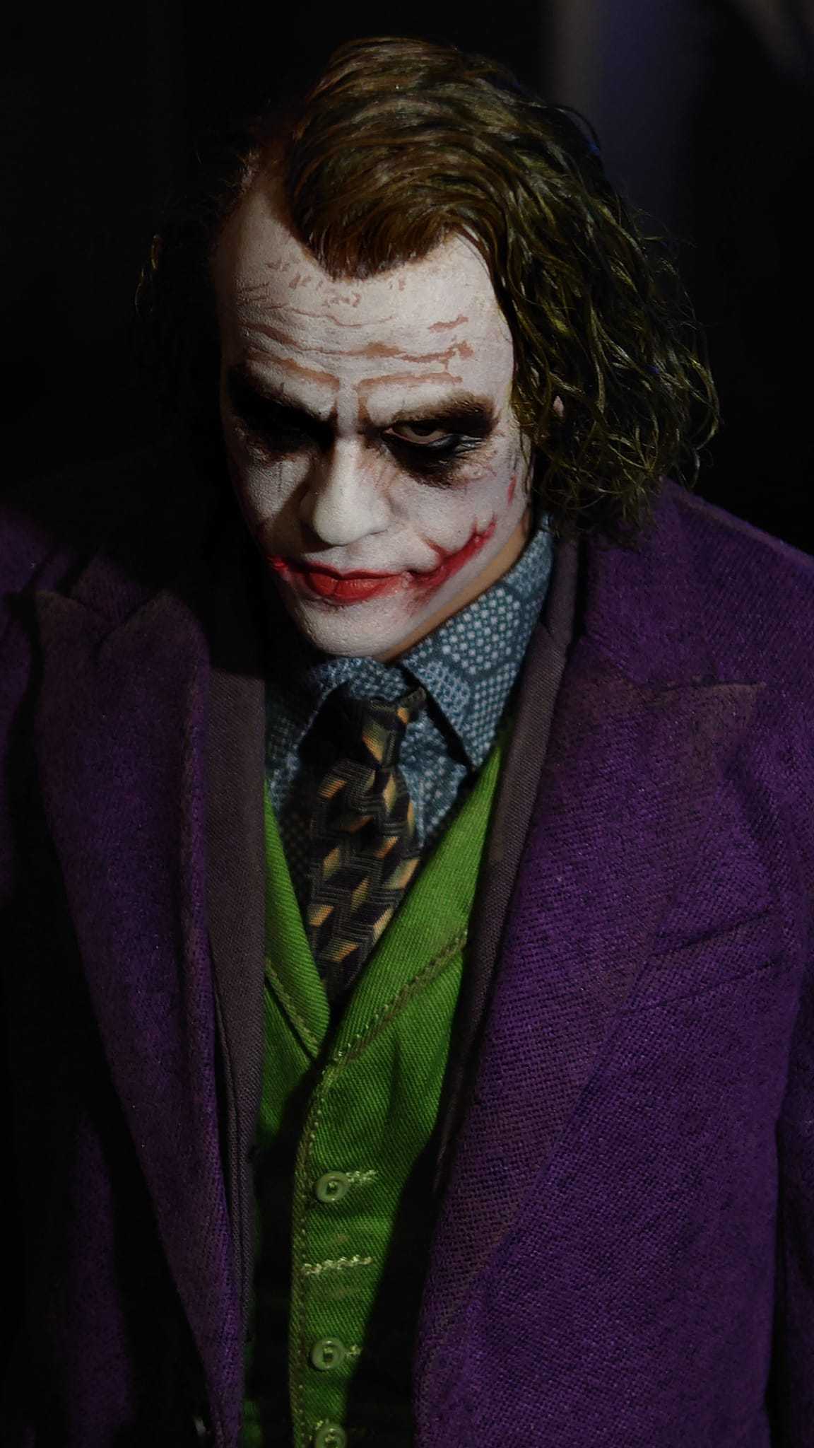 The Dark Knight : Joker (Heath Ledger)  - Page 3 ZEkM5m