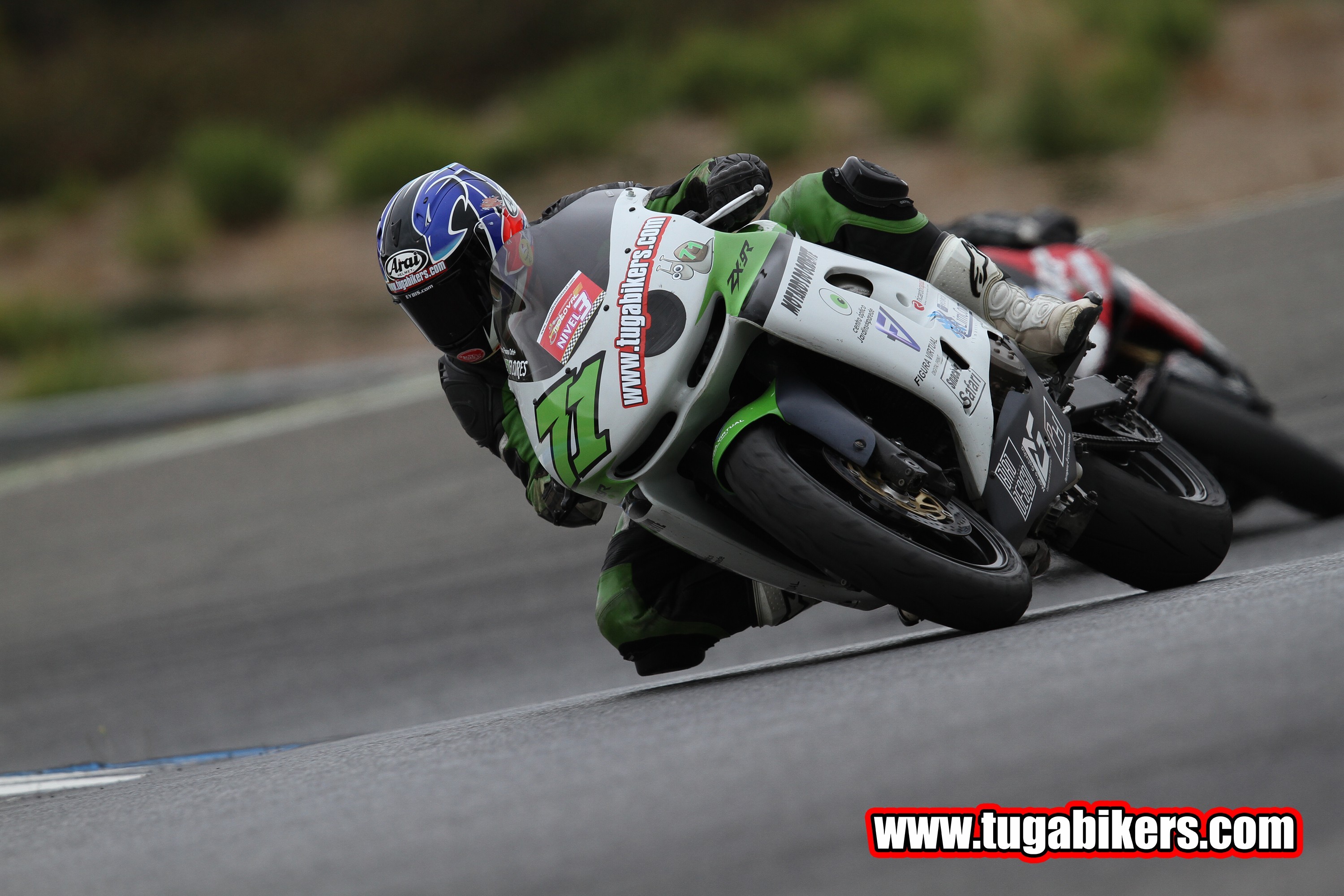 TRACK DAY MOTOVAL dia 12 e 13  Setembro 2015 CIRCUITO DO ESTORIL   EQcFLl