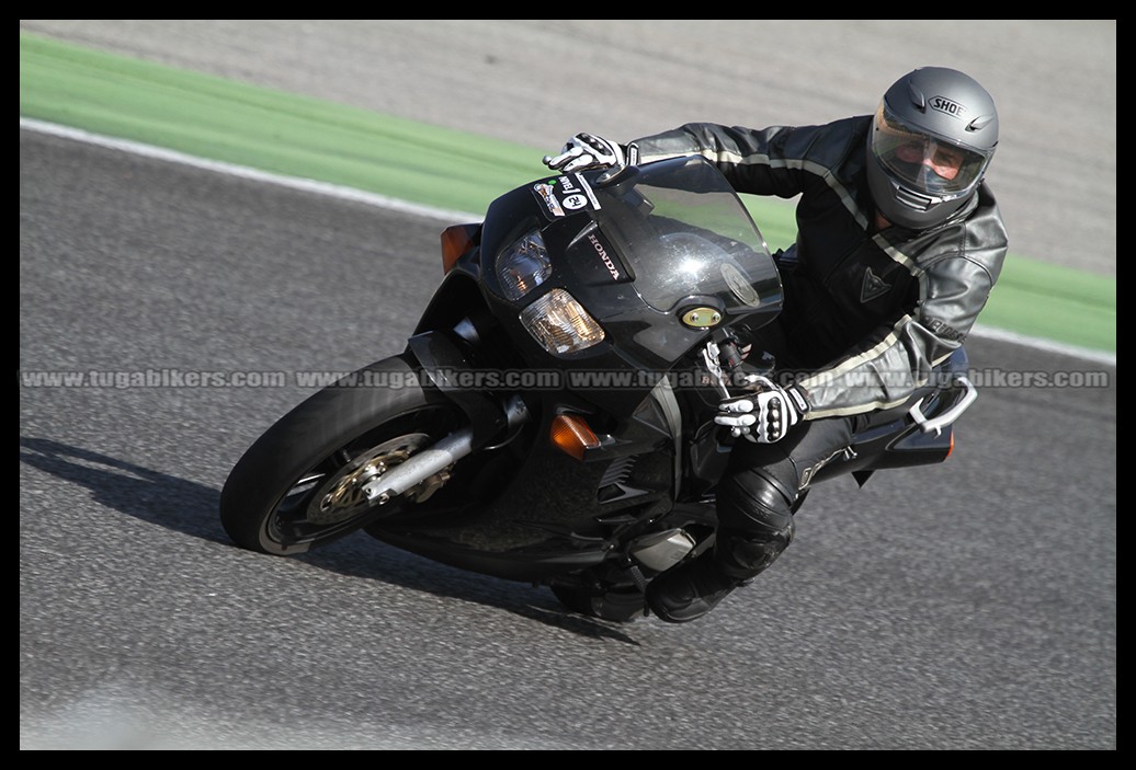 Track Day Motoval 25 e 26 Outubro 2014 Circuito do Estoril  - Pgina 5 Ht0vUL