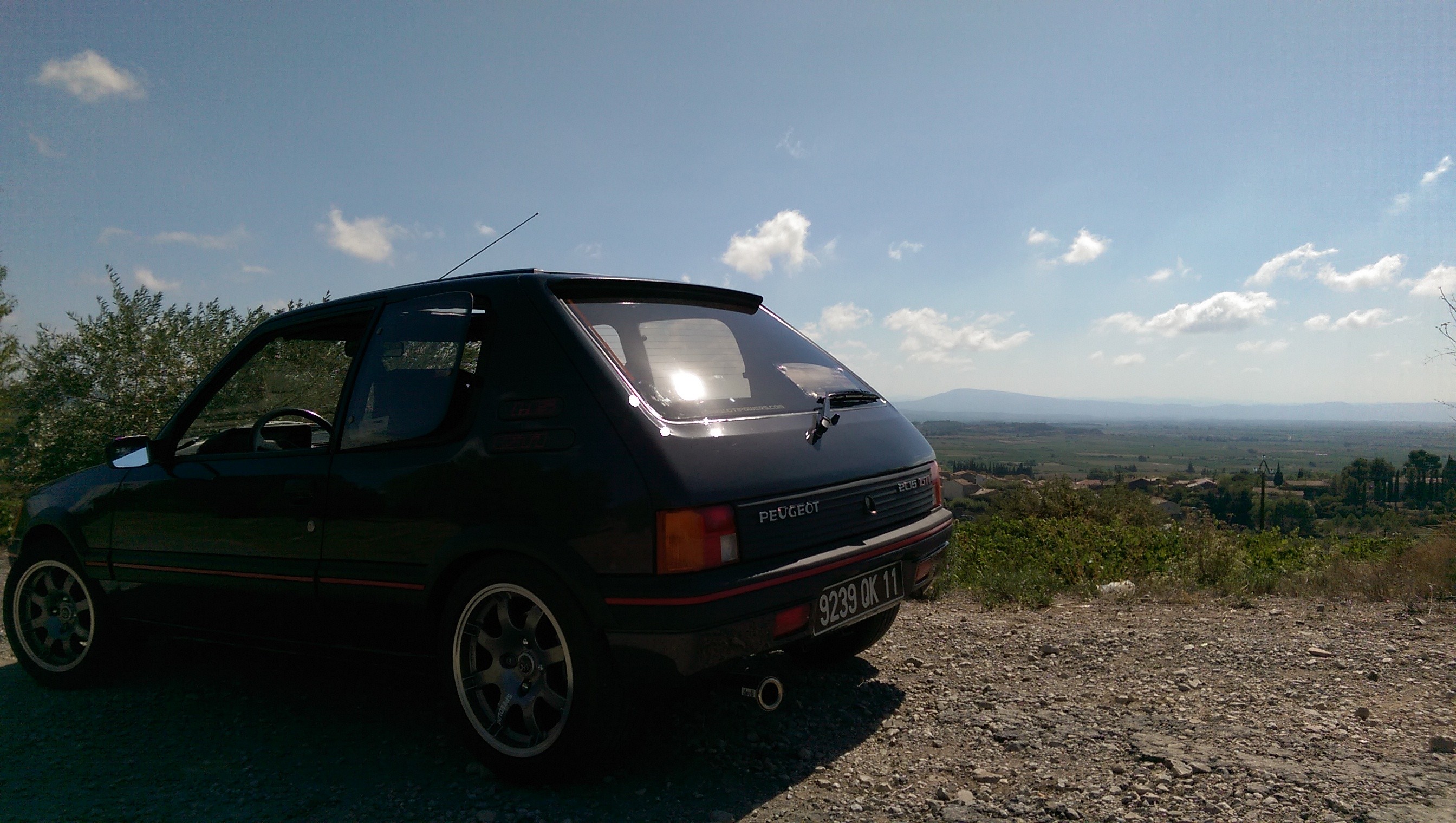 [toreto04] 205 GTI 1.6L - Gris Graphite - 1988 - Page 26 UTg4WR