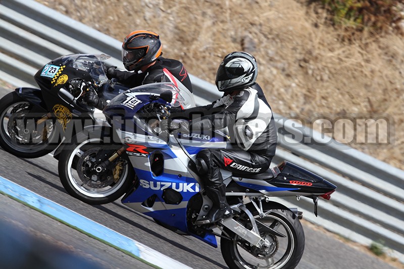 TRACK DAY MOTOVAL dia 12 e 13  Setembro 2015 CIRCUITO DO ESTORIL   - Pgina 2 DOiuBj