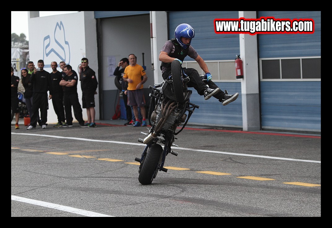 TRACK DAY MOTOVAL   1 e 2 de Maio 2015 CIRCUITO DO ESTORIL  Fv9rU3