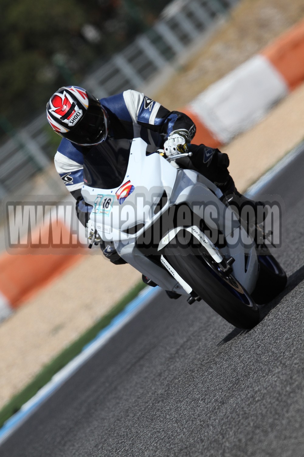 TRACK DAY MOTOVAL dia 12 e 13  Setembro 2015 CIRCUITO DO ESTORIL   - Pgina 3 MAIbJi