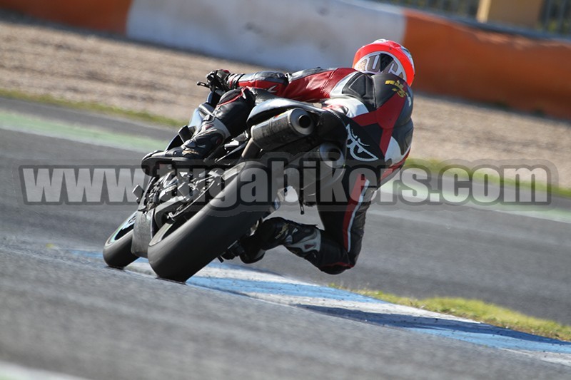 Track Day Motoval 8 de Fevereiro 2015 - Pgina 3 T3iXBl