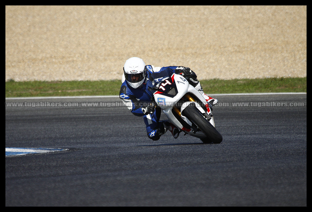 Track Day Motoval 25 e 26 Outubro 2014 Circuito do Estoril  - Pgina 4 NYNlI7