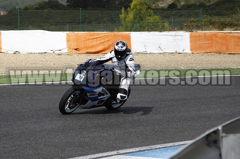 TRACK DAY MOTOVAL dia 12 e 13  Setembro 2015 CIRCUITO DO ESTORIL   - Pgina 2 ARJQbD