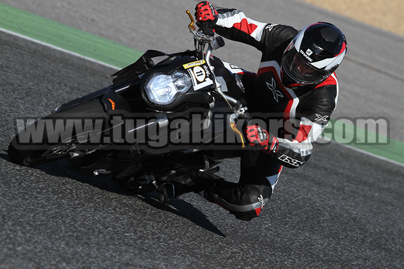 Track Day Motoval 8 de Fevereiro 2015 - Pgina 3 UC7OyM