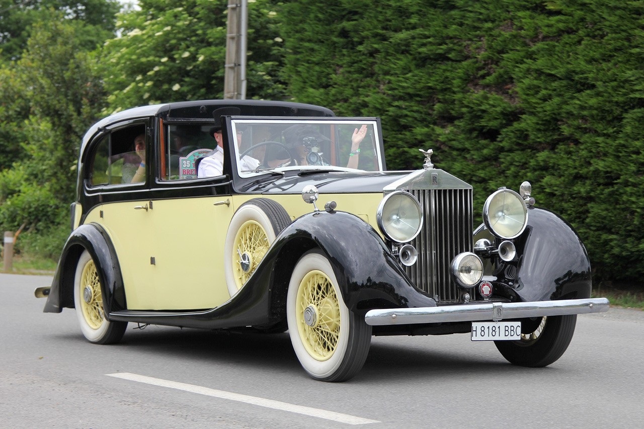 35 ème Tour de Bretagne des véhicules anciens 2015 9CYqNb