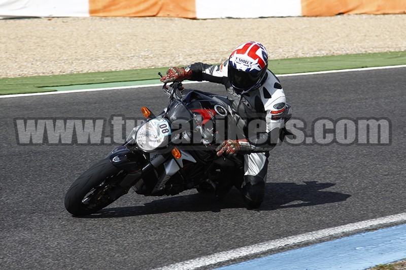 TRACK DAY MOTOVAL dia 12 e 13  Setembro 2015 CIRCUITO DO ESTORIL   - Pgina 2 KDdYR9