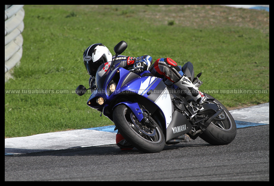 Track Day Motoval 25 e 26 Outubro 2014 Circuito do Estoril  - Pgina 5 LrYEEm