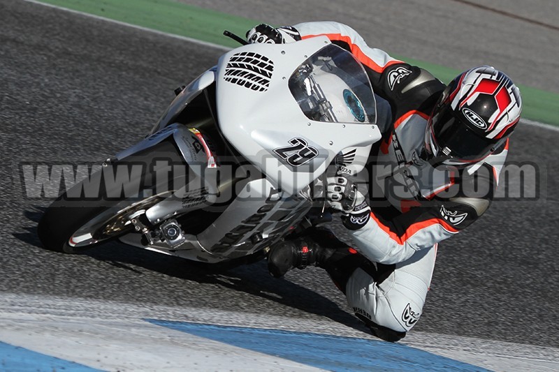 Track Day Motoval 8 de Fevereiro 2015 - Pgina 3 PS54Z1