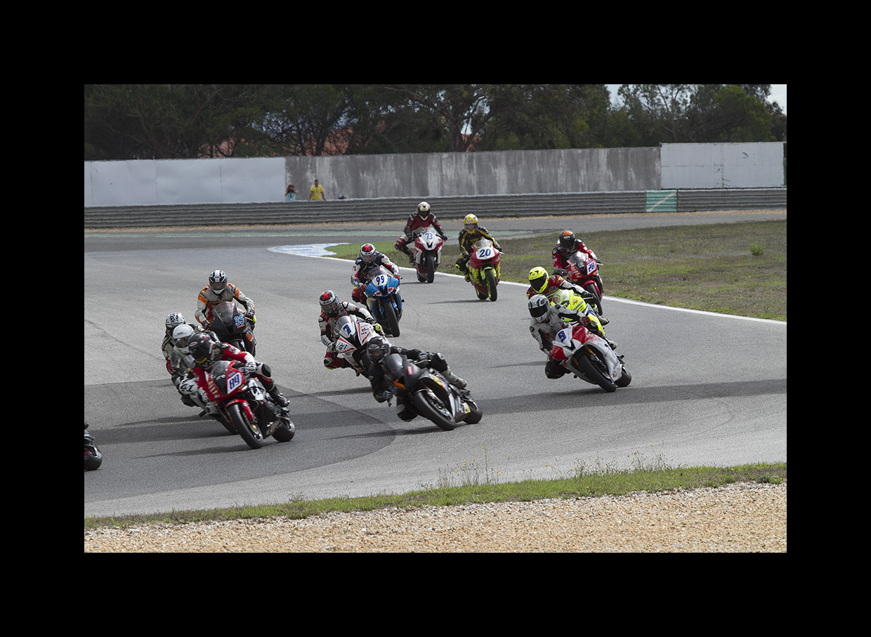 Campeonato Nacional de Velocidade Motosport Vodafone 2014 - Estoril III - 12,13 e 14  de Setembro Fotografias e Resumo da Prova   - Pgina 4 I2LDCq