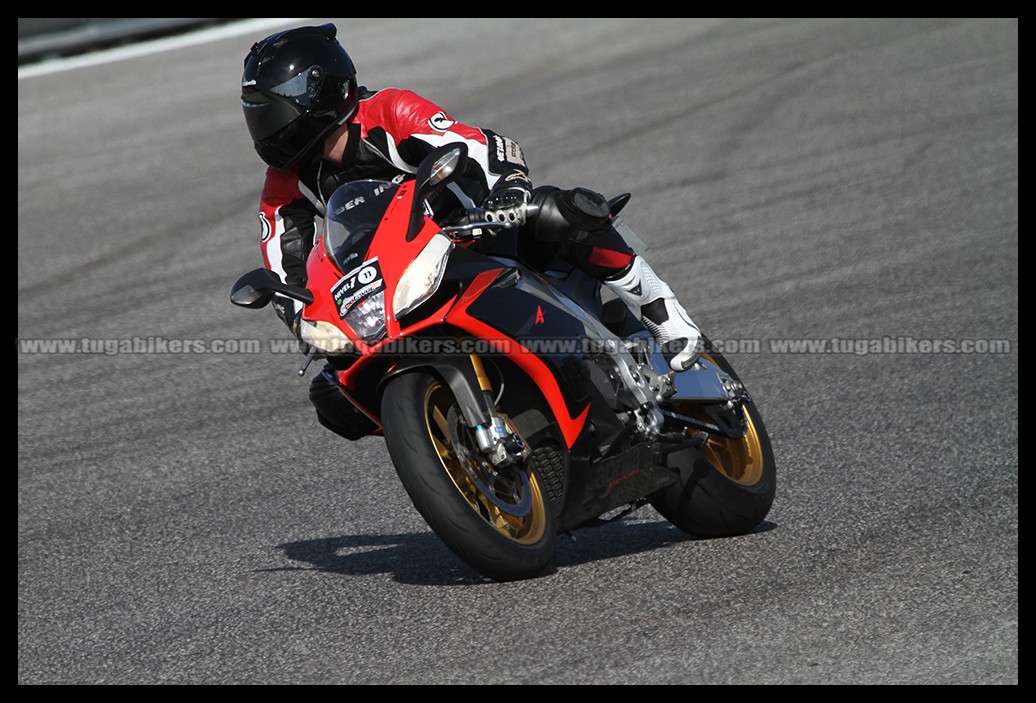 Track Day Motoval 25 e 26 Outubro 2014 Circuito do Estoril  - Pgina 5 UEAXKQ