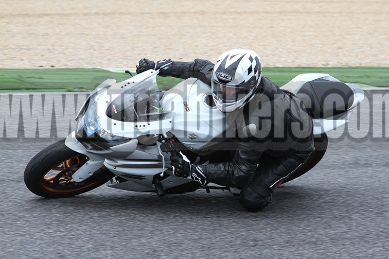 TRACK DAY MOTOVAL   1 e 2 de Maio 2015 CIRCUITO DO ESTORIL  - Pgina 2 Kvo24j