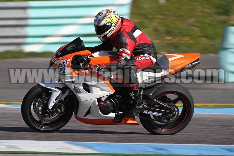 Track Day Motoval 8 de Fevereiro 2015 Vb6cjN