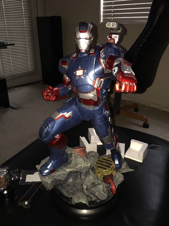 IRON PATRIOT Maquette - Page 4 SUcZYD