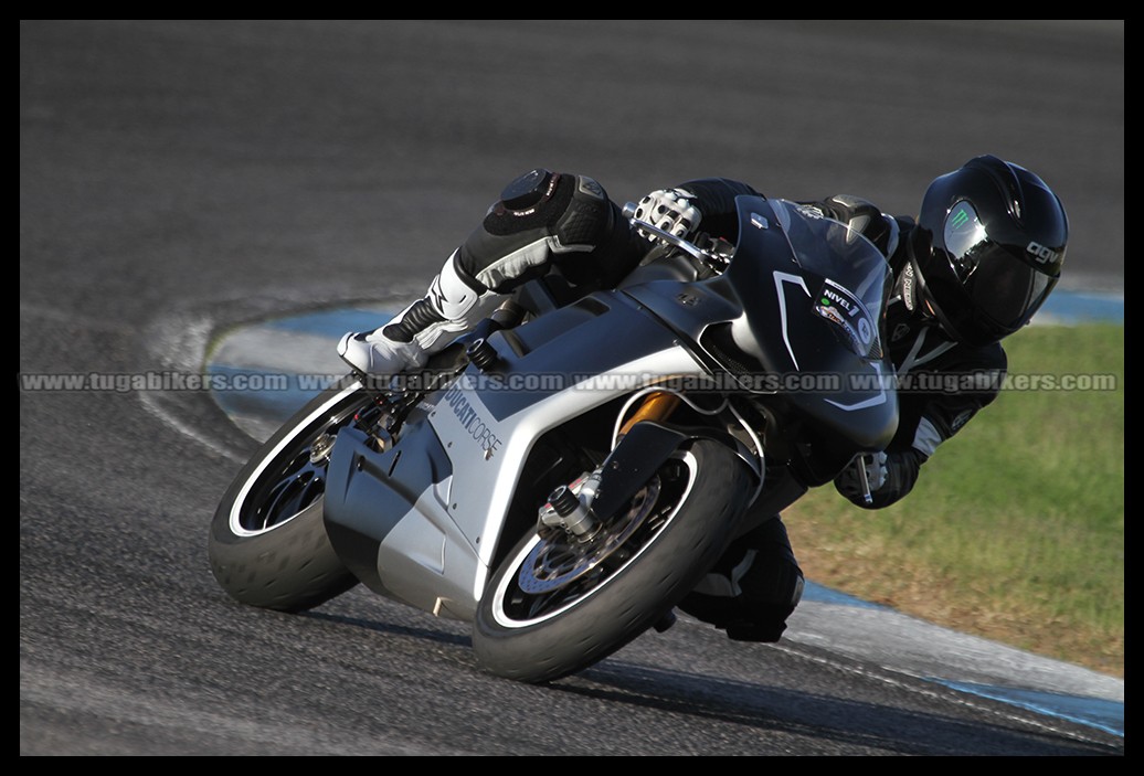 Track Day Motoval 25 e 26 Outubro 2014 Circuito do Estoril  - Pgina 3 LtEcXx