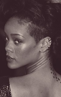 Rihanna Fenty Q13JOI