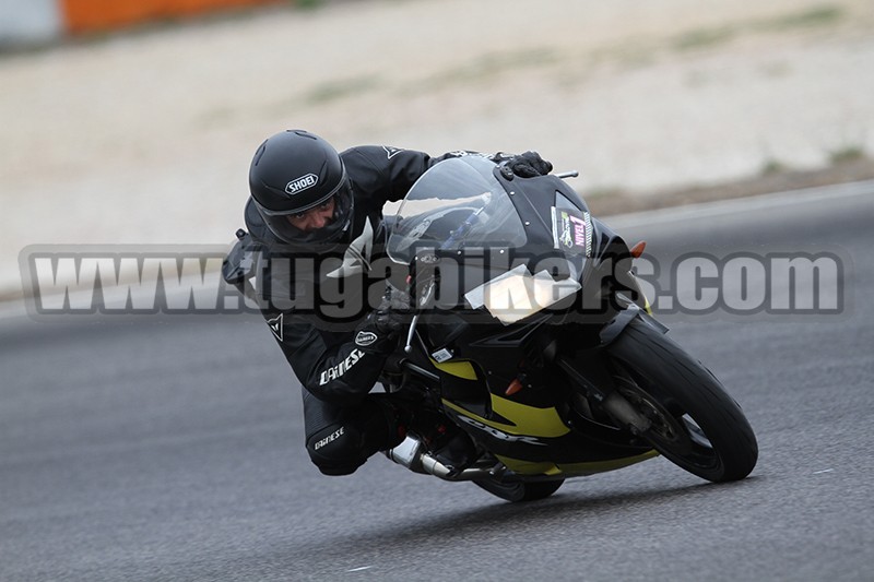 TRACK DAY MOTOVAL dia 12 e 13  Setembro 2015 CIRCUITO DO ESTORIL   - Pgina 3 B4kQi1