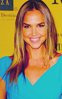 Arielle Kebbel VNsXKe