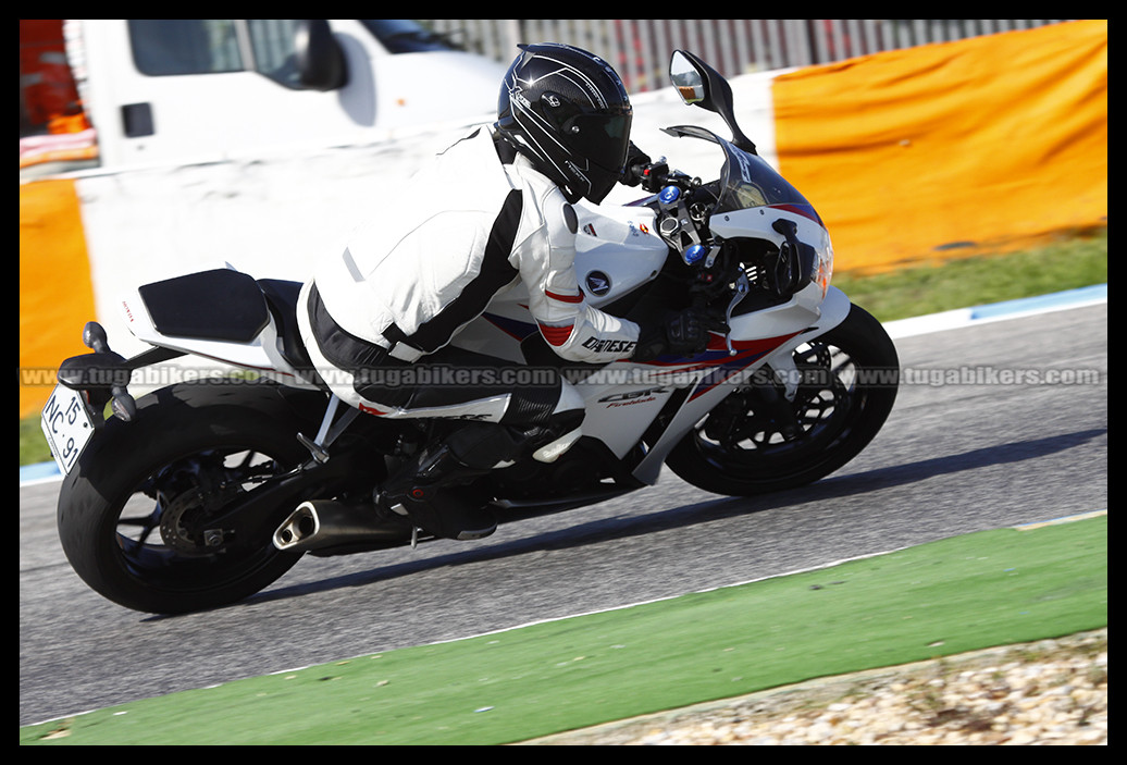 Track Day Motoval 25 e 26 Outubro 2014 Circuito do Estoril  - Pgina 4 Yz3X0O